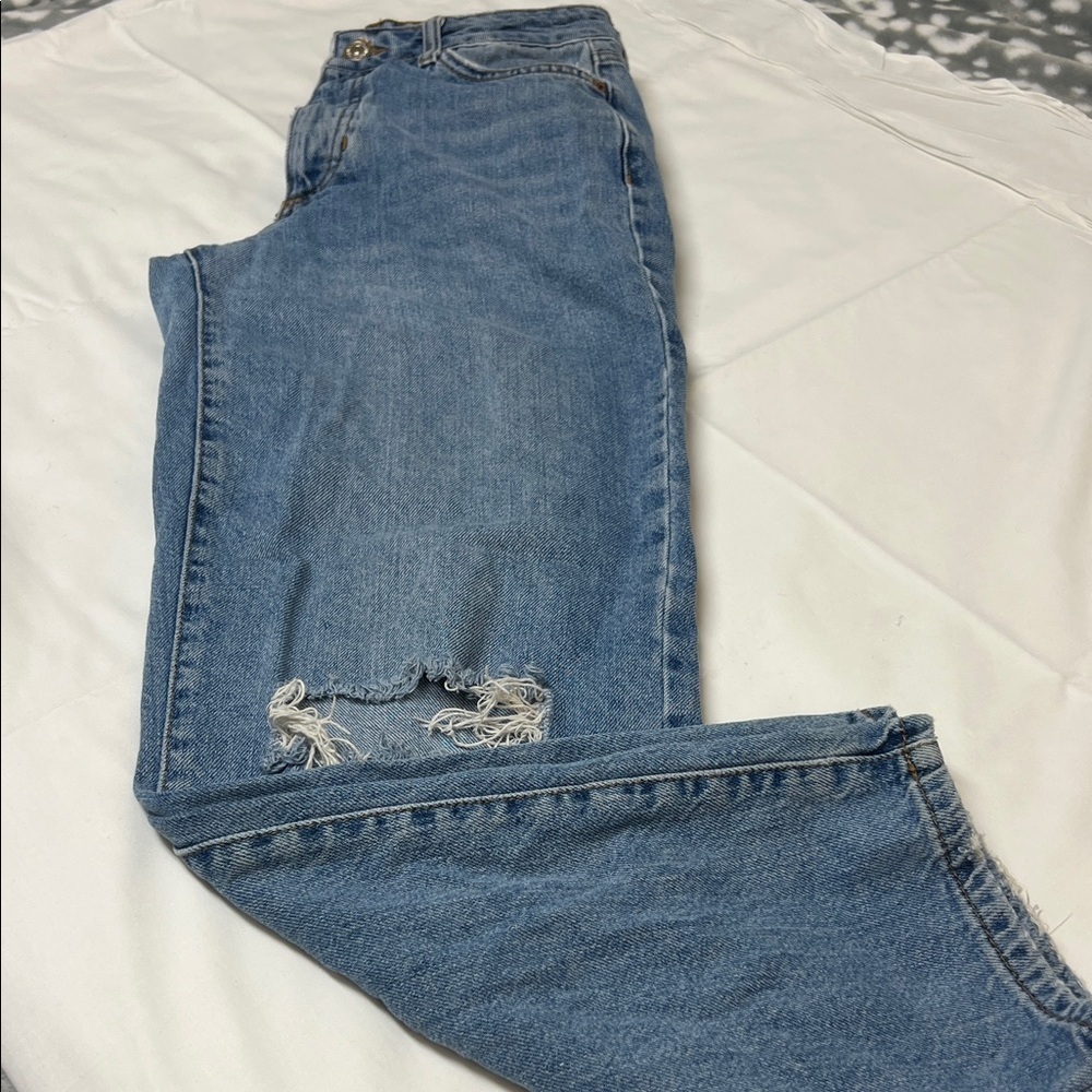 Forever 21 Premium Light Blue  Distressed Denim Sz 24